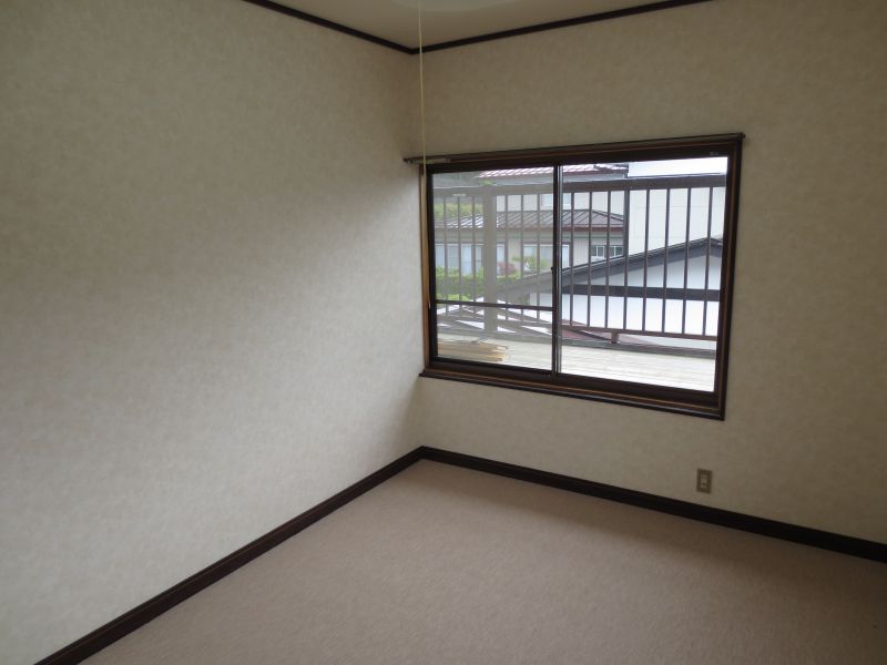 お部屋コーディネート施工例 314 長野県内最大級の絨毯 カーテン